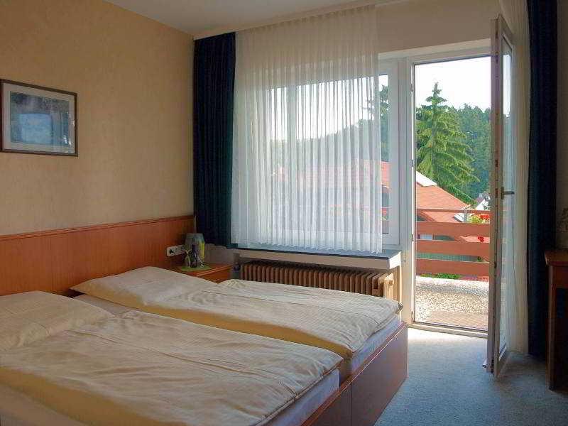 Hotel-Pension Ursula Bad Sachsa Exterior photo